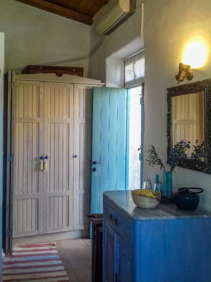 Private Studio In Historic House Lastros ภายนอก รูปภาพ